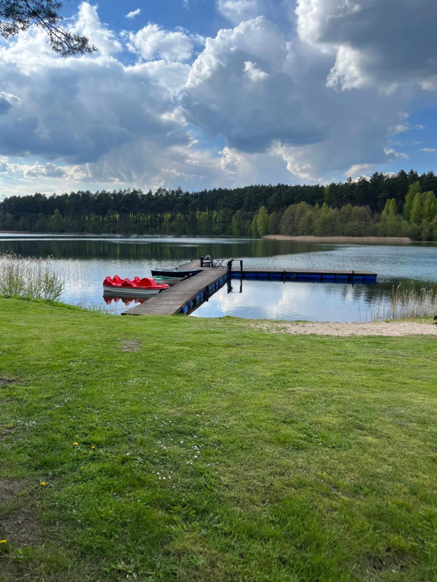 Domki Letniskowe Nad Jeziorem Kazub Cieciorka Esterno foto